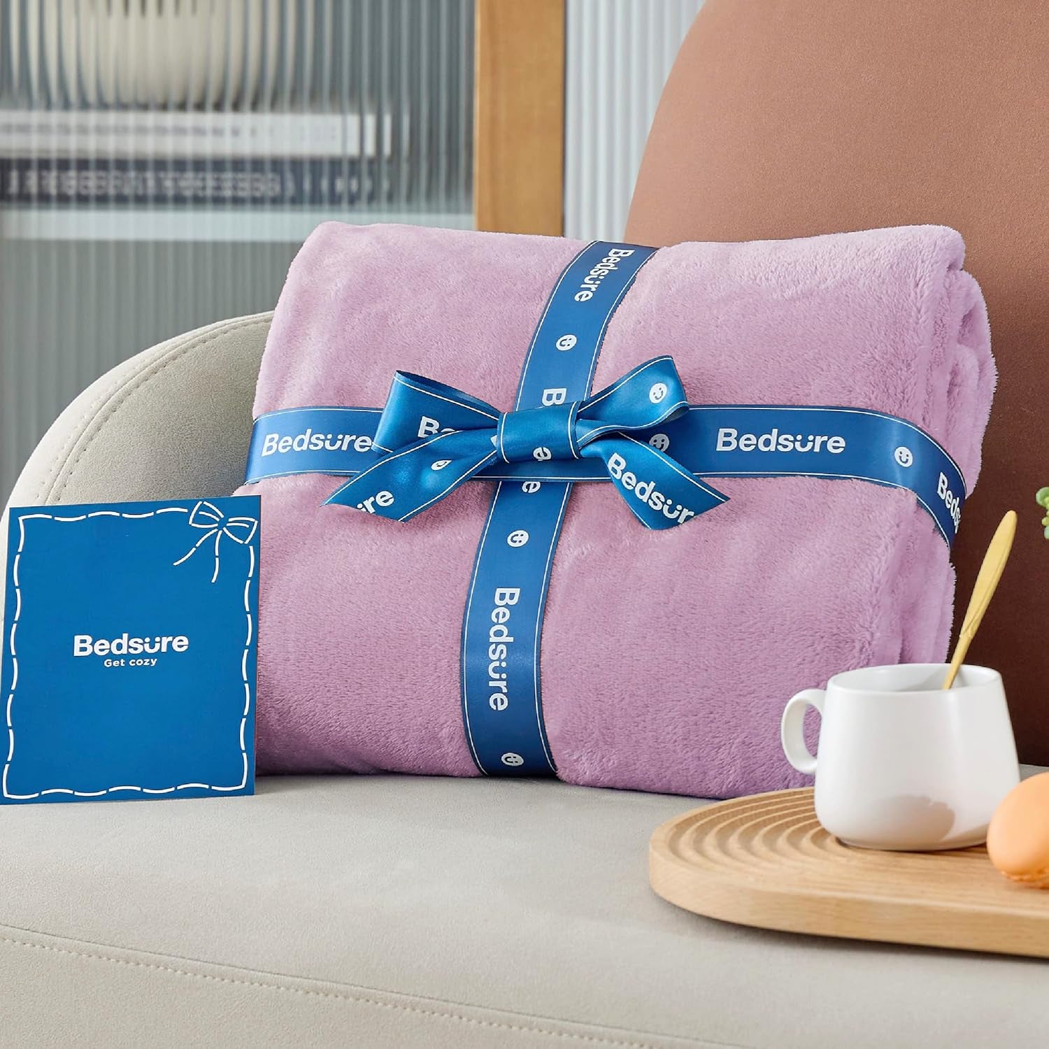 Gentlesoft Fleece Blankets Queen Size Lilac Lavender - Bed Blanket Soft Lightweight Plush Fuzzy Cozy Luxury Microfiber, 90X90 Inches