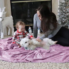 Gentlesoft Fleece Blankets Queen Size Lilac Lavender - Bed Blanket Soft Lightweight Plush Fuzzy Cozy Luxury Microfiber, 90X90 Inches