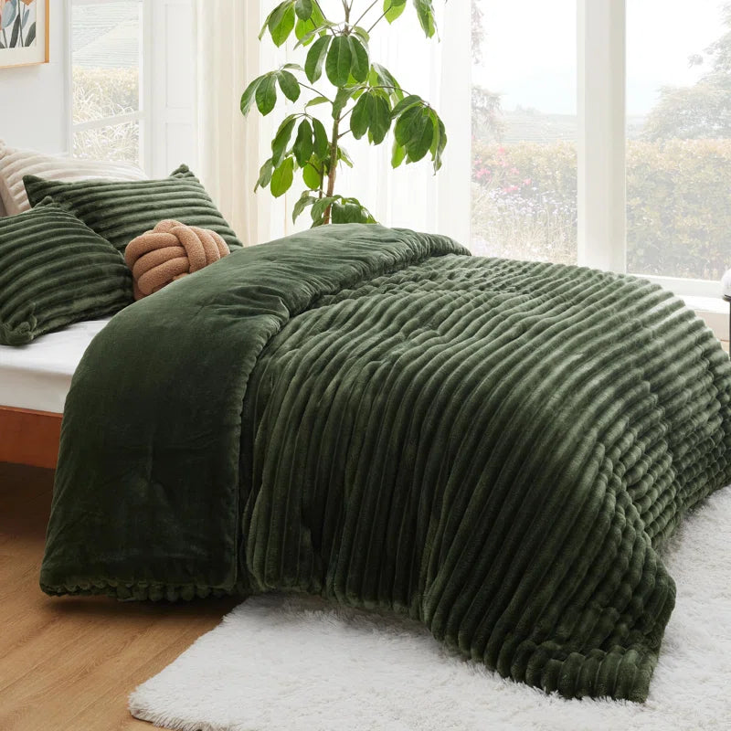 Best Seller  Super Soft Faux Fur Fluffy Comforter Set, 299GSM