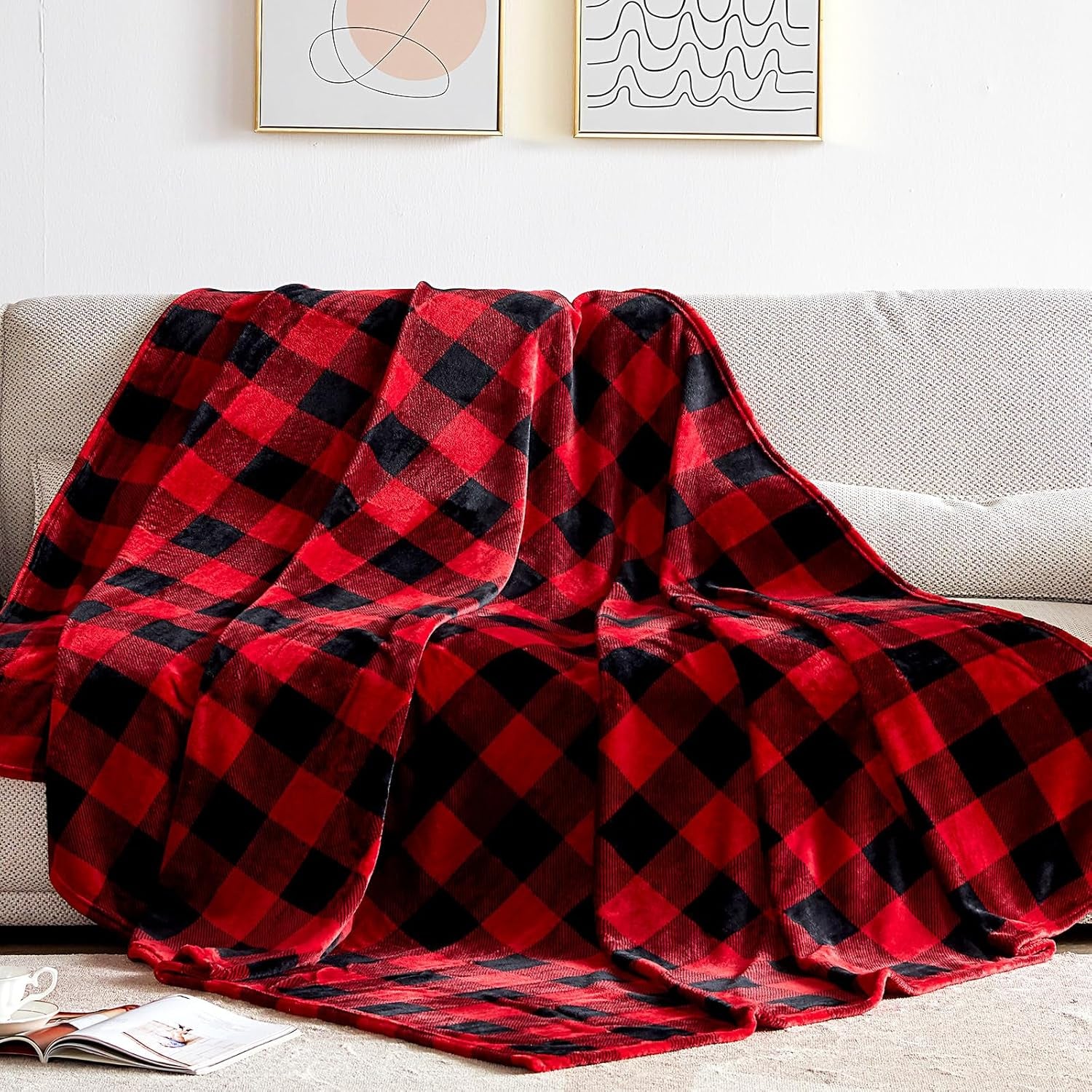Fleece Throw Blankets, Buffalo Plaid Throw Blanket for Couch Sofa Bed, Soft Warm Fuzzy Cozy Plush Checkered Blanket, Lightweight Farmhouse Decor(Red and Black Plaid, 50“ X60”)
