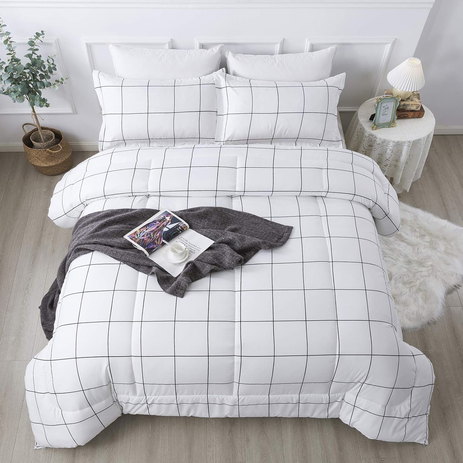 White Grid Comforter Set Queen(90X90Inch), 3 Pieces (1 Plaid Comforter and 2 Pillowcases) White Plaid Comforter Set, Lightweight Microfiber Gingham Geometric Comforter Bedding Set