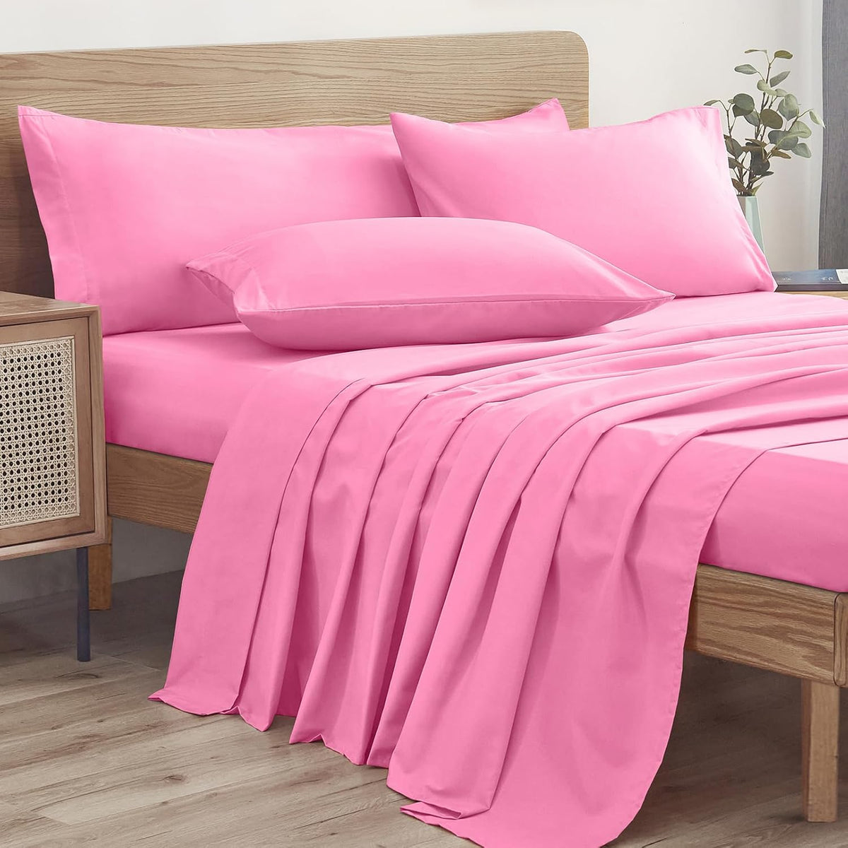 Queen Sheets Set (4 Piece), Super Soft Brushed Microfiber Bed Sheets with 16 Inch Deep Pocket, Egyptian Quality Luxury Bedding Set - Pink